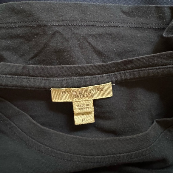 Burberry navy t shirt small - Picture 9 of 11